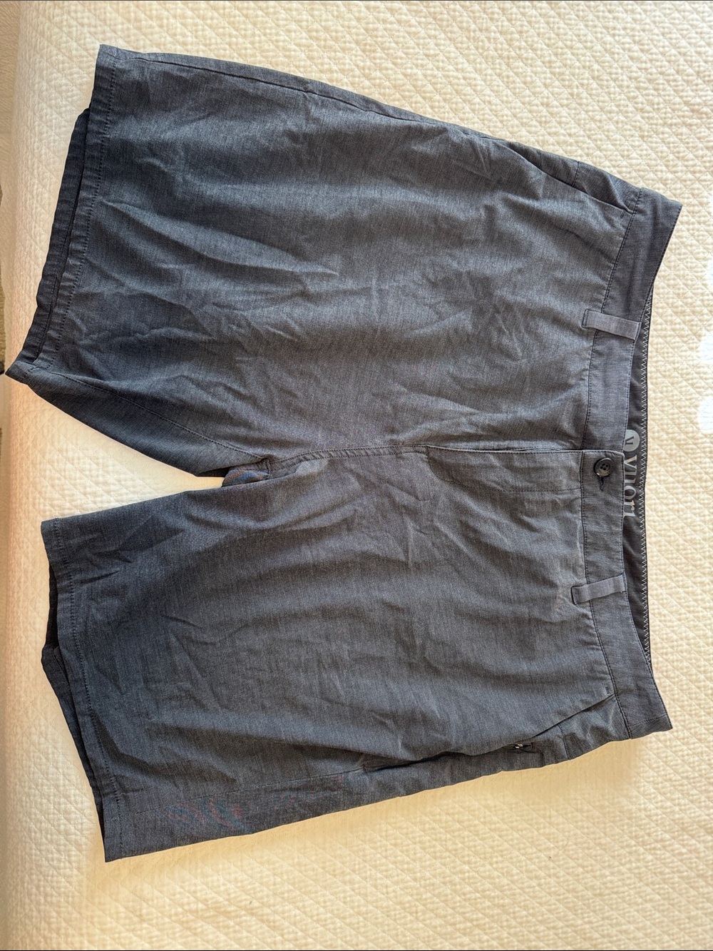 Vuori Men's Charcoal Flat-Front Performance Shorts